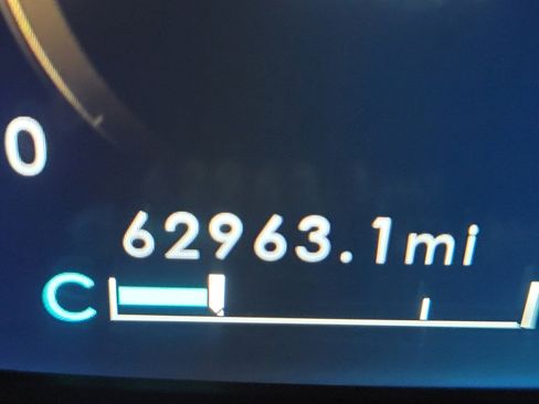 Used 2023 Lincoln Aviator Reserve w/ Equipment Group 201A image 15