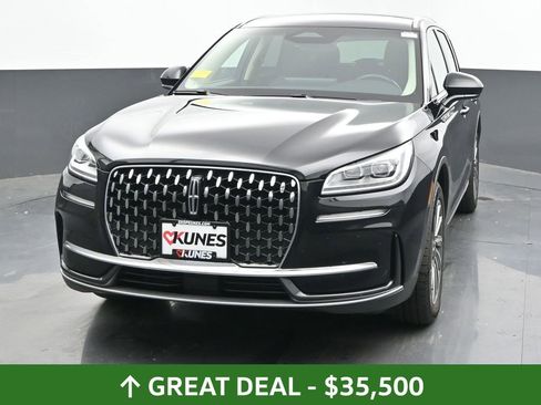 Used 2024 Lincoln Corsair Reserve image 5