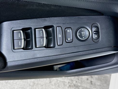 Certified 2026 Honda Civic LX image 20