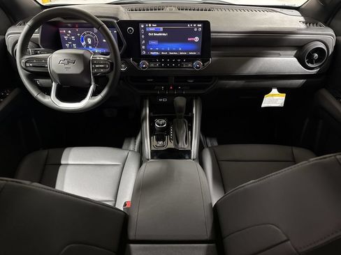 New 2026 Chevrolet Colorado Trail Boss AWD/4WD image 10
