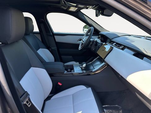 New 2026 Land Rover Range Rover Velar Dynamic SE AWD/4WD image 15