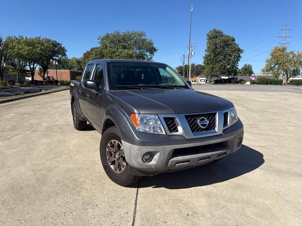Used 2018 Nissan Frontier SV RWD image 7