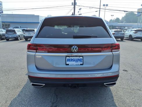 Used 2025 Volkswagen Atlas SE FWD image 5