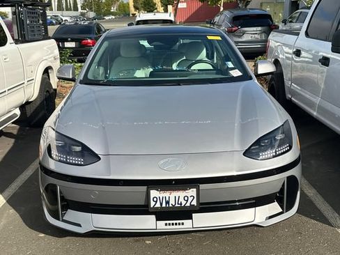 Used 2023 Hyundai Ioniq 6 Limited RWD image 3