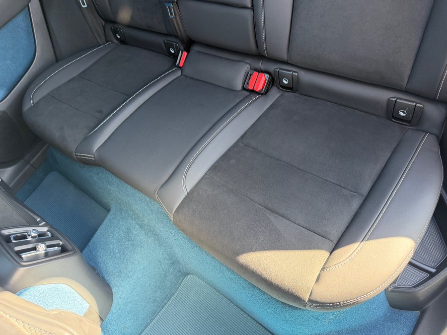 Used 2023 Volvo C40 P8 Recharge Plus AWD/4WD image 40