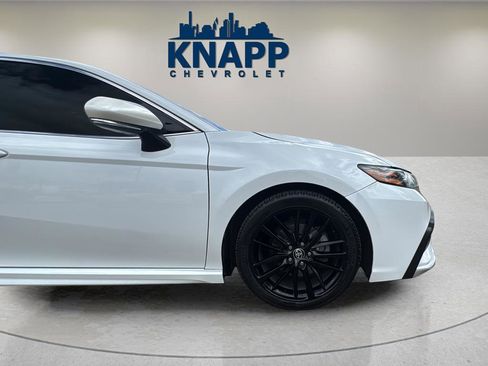 Used 2022 Toyota Camry XSE w/ Cold Weather Package image 21