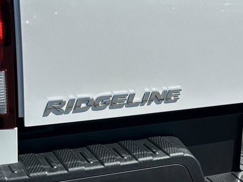 Used 2023 Honda Ridgeline RTL-E image 29