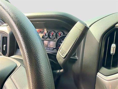 Used 2024 Chevrolet Silverado 1500 Custom image 31