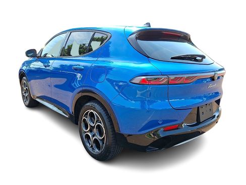 Used 2024 Alfa Romeo Tonale Ti w/ Premium Interior Package AWD/4WD image 3