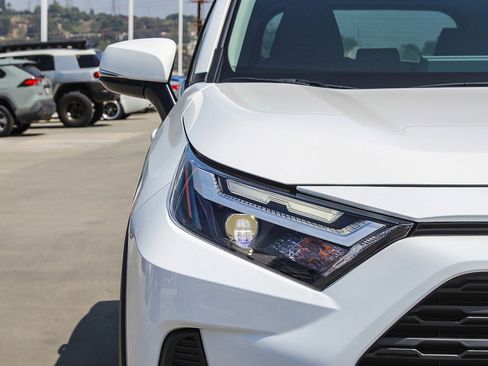 New 2025 Toyota RAV4 XLE image 11