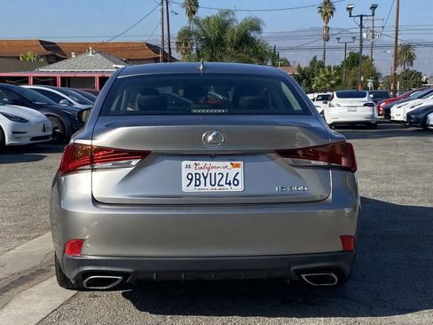 Used 2019 Lexus IS 300 Base image 4