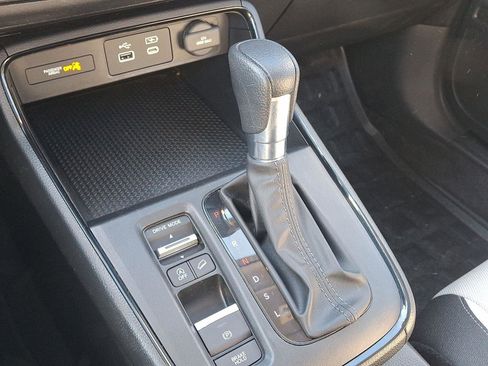 Used 2024 Honda CR-V EX image 15