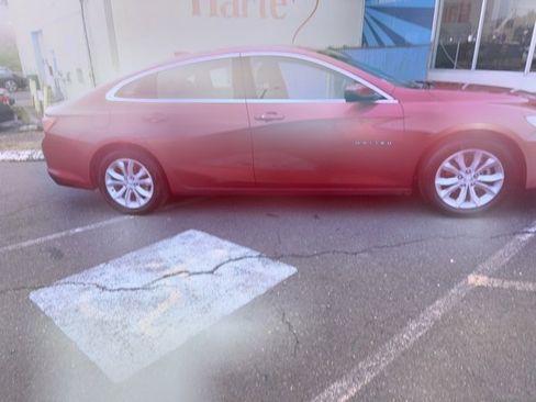 Used 2024 Chevrolet Malibu LT image 8