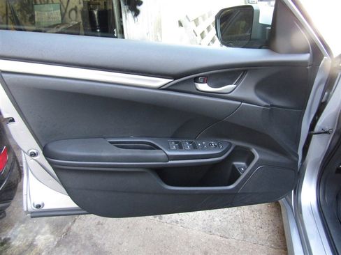 Used 2019 Honda Civic LX image 14