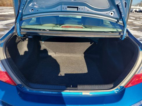 Used 2012 Honda Civic LX image 17