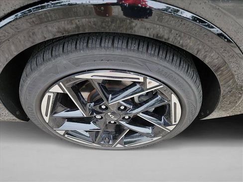 Used 2025 Kia K4 GT-Line w/ GT-Line Premium Package FWD image 12