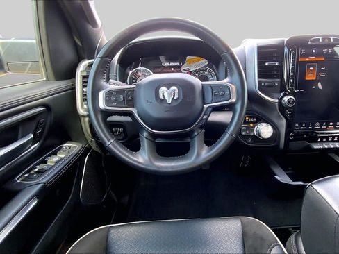 Used 2023 RAM 1500 Laramie AWD/4WD image 6