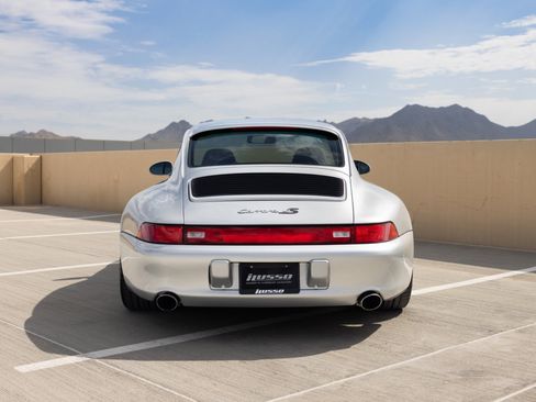 Used 1997 Porsche 911 Carrera 4S AWD/4WD image 9