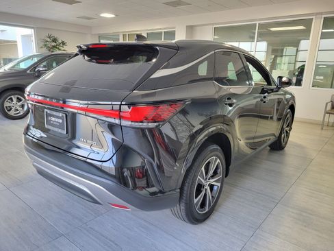 Certified 2025 Lexus RX 350 FWD image 6