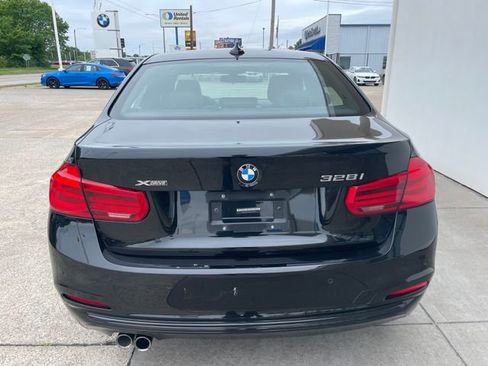 Used 2016 BMW 328i xDrive Sedan AWD/4WD image 4