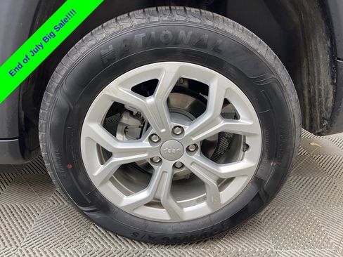 Used 2024 Jeep Compass Latitude AWD/4WD image 25