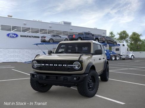 New 2026 Ford Bronco Badlands w/ Black Appearance Package AWD/4WD image 2