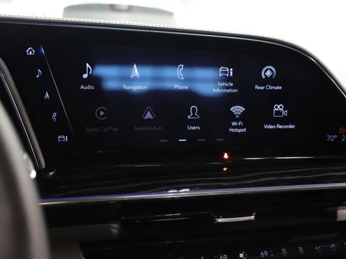 Used 2023 Cadillac Escalade V image 28