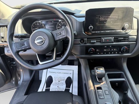 Used 2025 Nissan Pathfinder S w/ Cargo Package AWD/4WD image 11