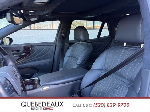 Used 2024 Lexus LS 500 w/ Interior Upgrade Package image 18