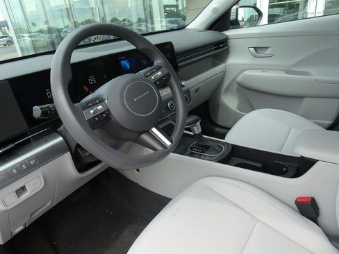 New 2026 Hyundai Kona SE AWD/4WD image 11
