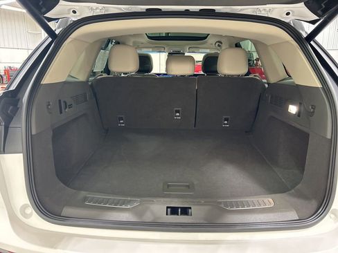 Certified 2024 Lincoln Nautilus Premier w/ Equipment Group 102A image 32