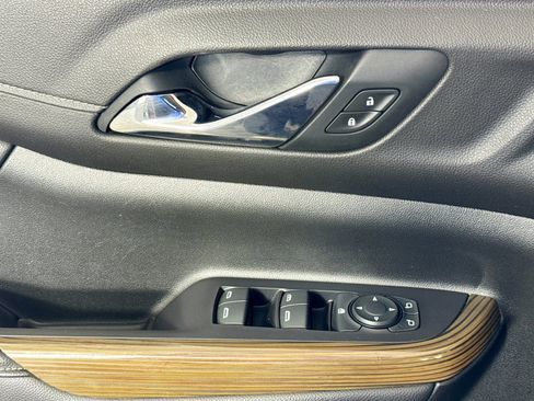 Used 2019 GMC Acadia SLE w/ Driver Alert Package I image 21