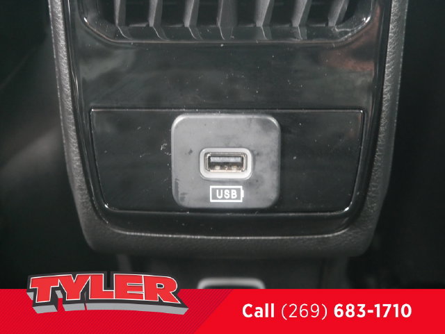 Used 2023 Jeep Compass Latitude AWD/4WD image 45