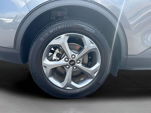 Used 2025 Ford Escape ST-Line w/ Equipment Group 301A FWD image 25