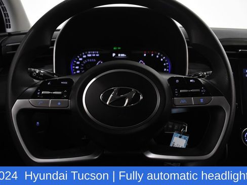 Used 2024 Hyundai Tucson SE AWD/4WD image 12