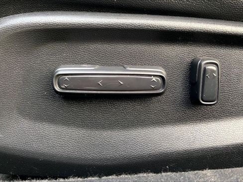 Used 2019 Honda Accord Sport image 33