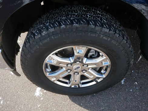 Used 2021 Ford F150 XLT w/ Equipment Group 302A High image 16