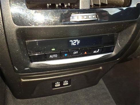 Used 2024 BMW X3 xDrive30i w/ Convenience Package image 11