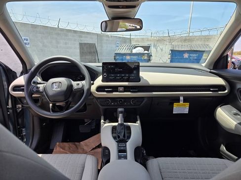 New 2027 Honda HR-V LX image 13