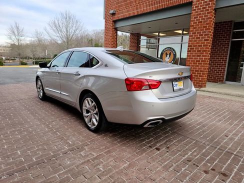 Used 2020 Chevrolet Impala Premier FWD image 4