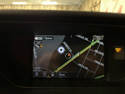 Used 2015 Lexus ES 350 w/ Luxury Package image 28