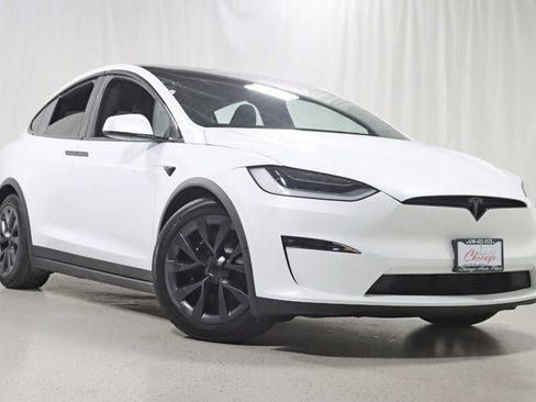 Used 2022 Tesla Model X image 7