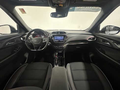 Certified 2023 Chevrolet TrailBlazer RS w/ Convenience Package image 21