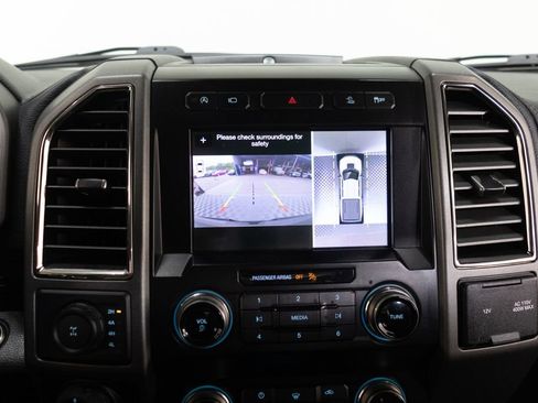 Used 2019 Ford F150 Raptor w/ Equipment Group 802A Luxury AWD/4WD image 31