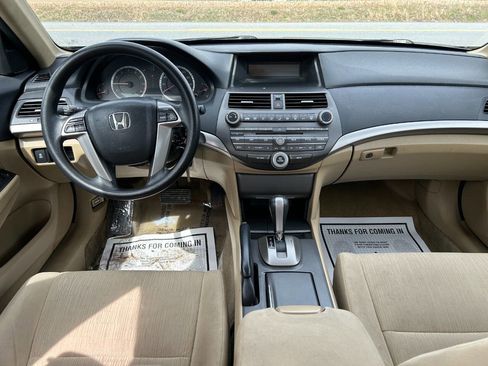 Used 2012 Honda Accord LX image 16