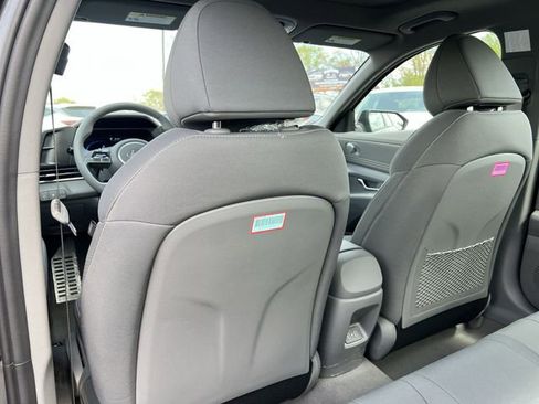 New 2026 Hyundai Elantra SEL Sport Premium FWD image 26
