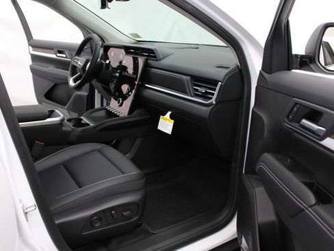 New 2026 GMC Terrain Denali AWD/4WD image 29