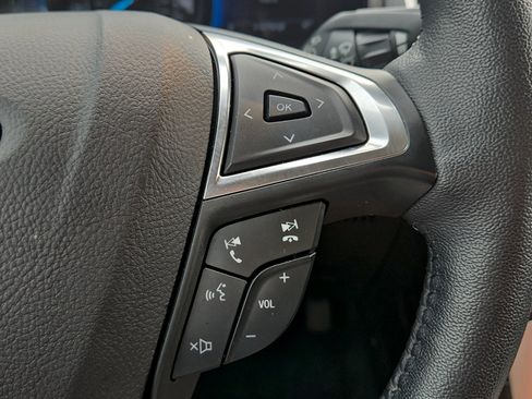 Certified 2024 Ford Edge SEL w/ Convenience Package AWD/4WD image 14