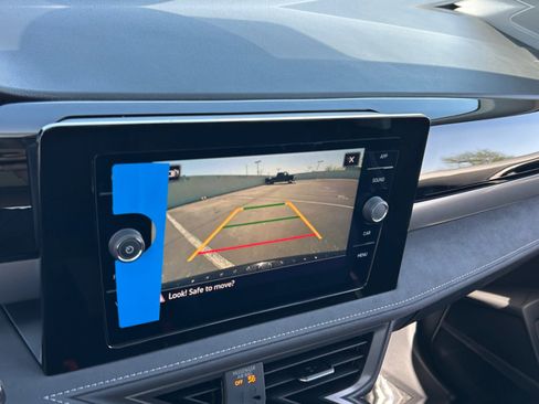 New 2026 Volkswagen Taos SE FWD image 27