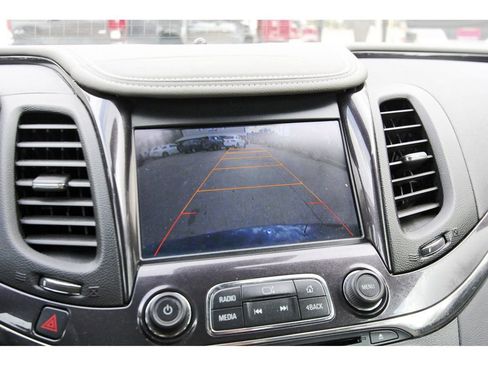 Used 2014 Chevrolet Impala LT image 27